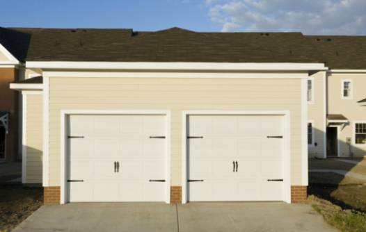 Augmentez la valeur de votre maison : l'impact de l'isolation de la porte de garage