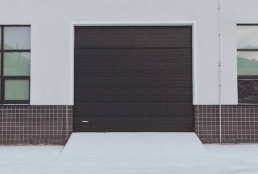 Isolation de porte de garage en bricolage : Un guide étape par étape pour les propriétaires